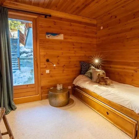 Belvedere 3 Ski-in Ski-out Apartment Meribel