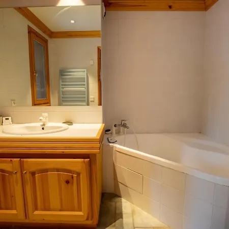 Belvedere 3 Ski-in Ski-out Apartment